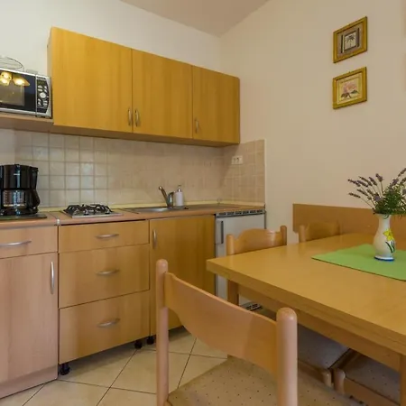 One-bedroom Crikvenica 47